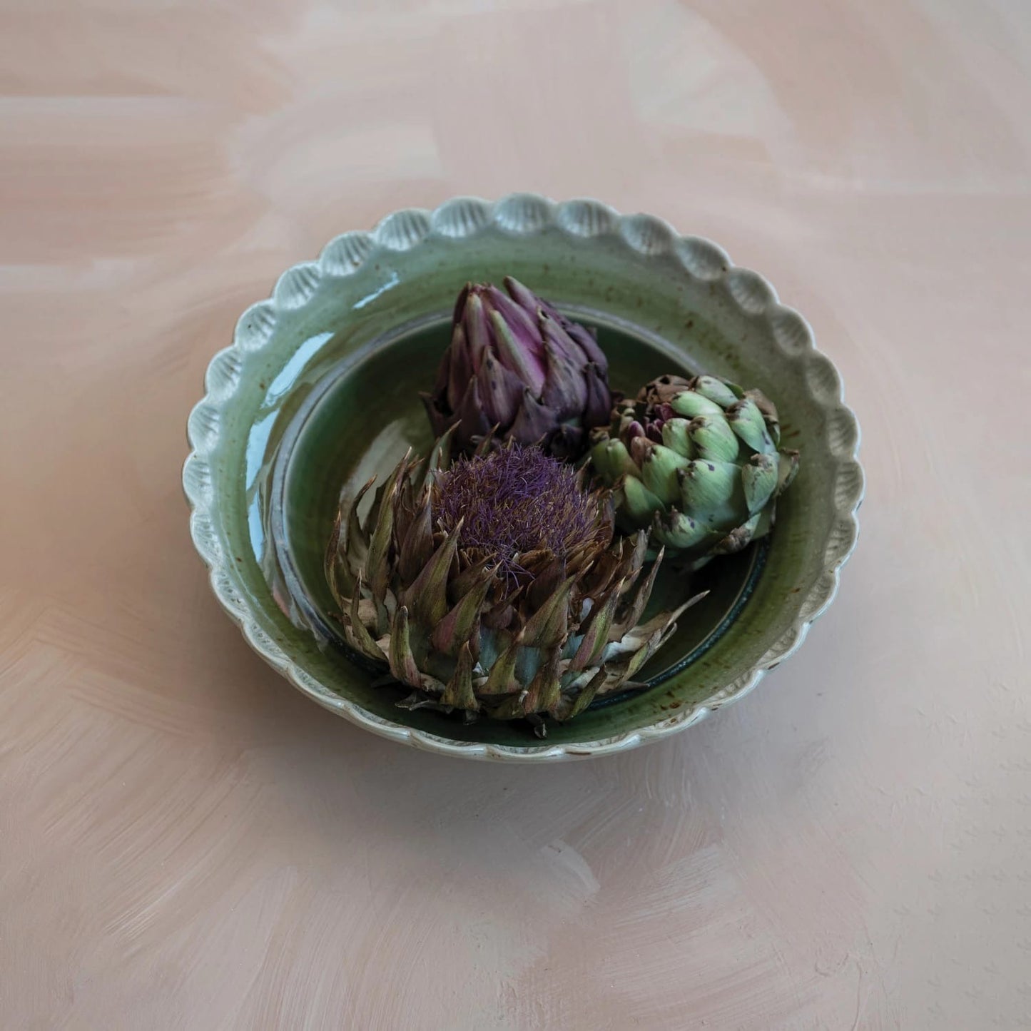 Stoneware Bowl with Scalloped Edge