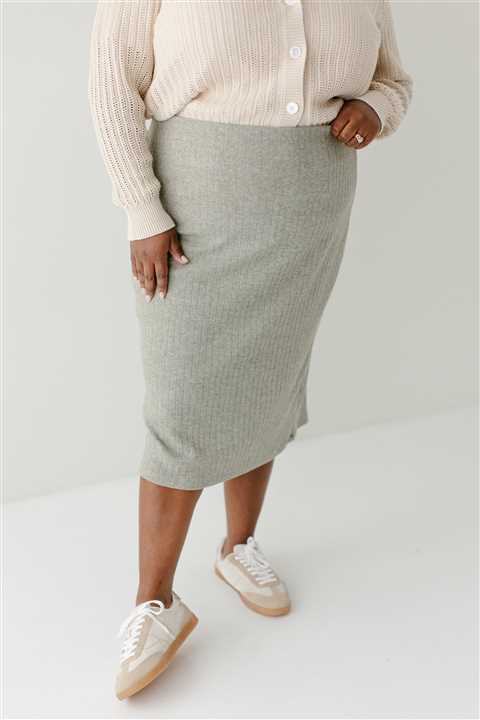 Ribbed Knit Midi Skirt in Soft Sage: Soft Sage