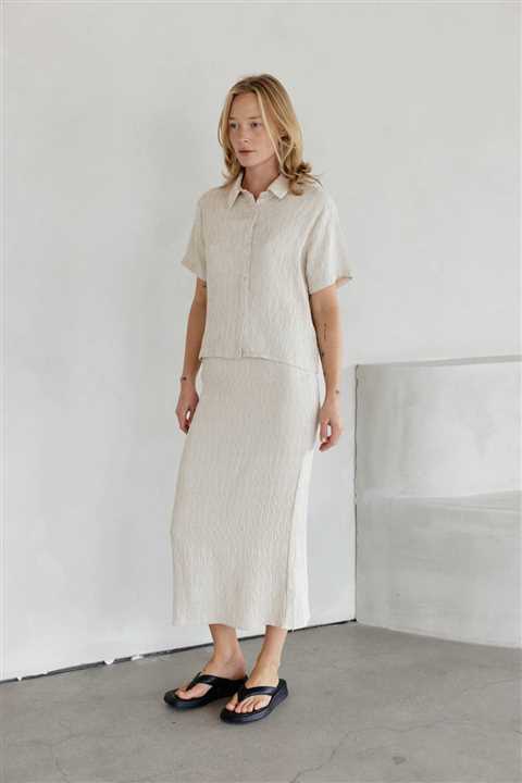 Textured Midi Skirt with Back Slit: BEIGE