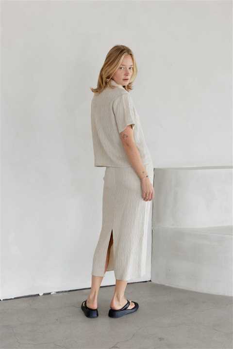 Textured Midi Skirt with Back Slit: BEIGE
