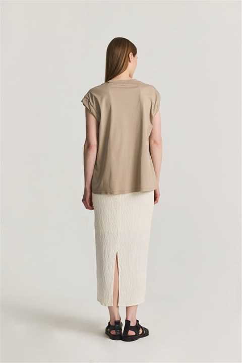Textured Midi Skirt with Back Slit: BEIGE