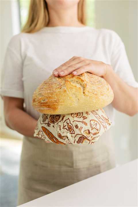 Bakery Lane Bread Wrap, Seasonal Print - 17" x 23" - Market 12