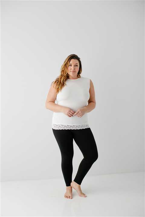 Bamboo Blend Leggings in Black - Market 12