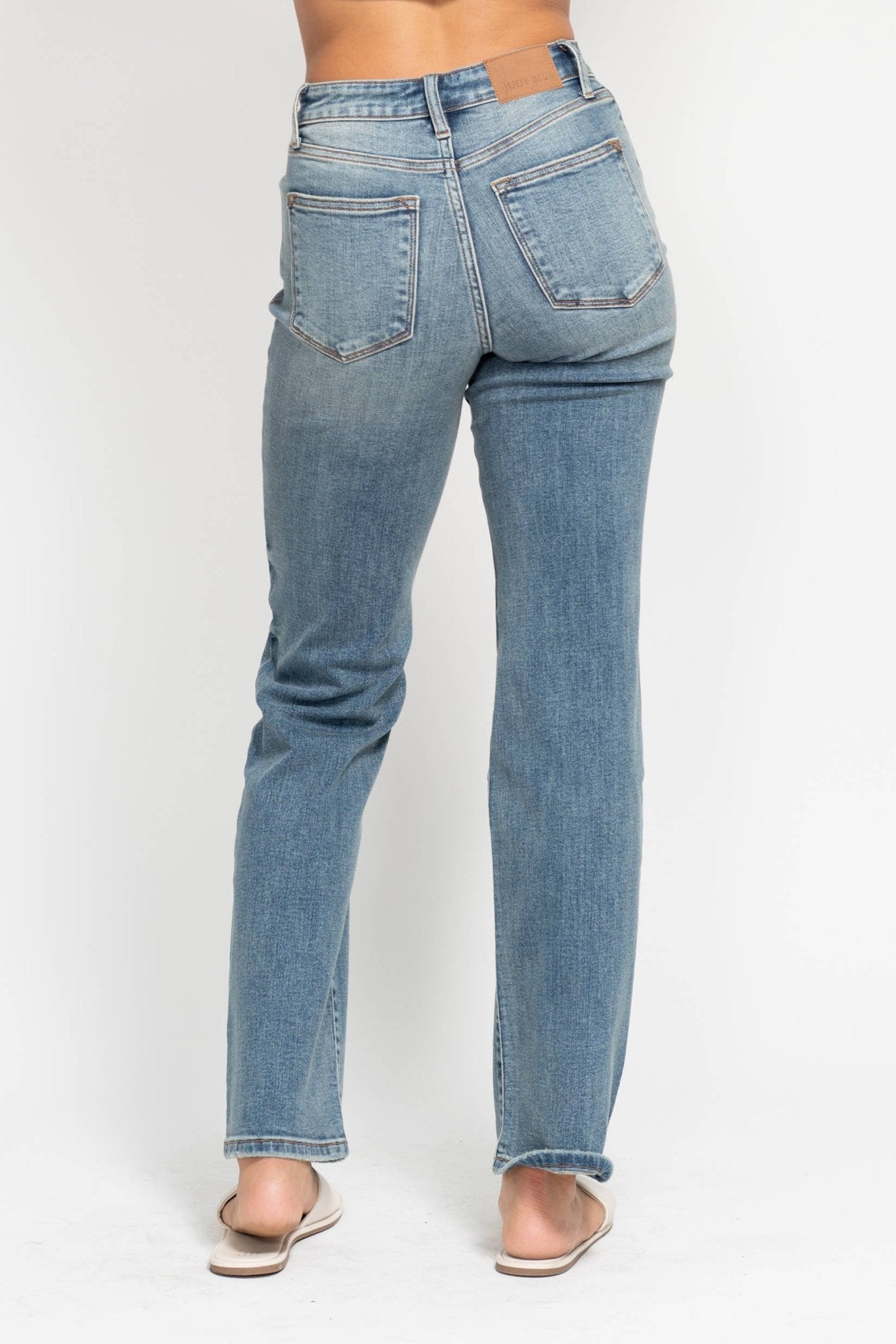 High Waisted Dad Straight Jean: MD - Market 12