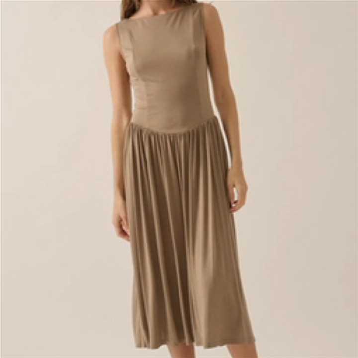 Knit Boat neck Drop - Waist Midi Dress - Market 12