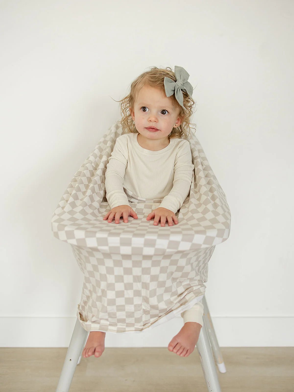 Mebie baby Bamboo Multi - Use Cover - Market 12