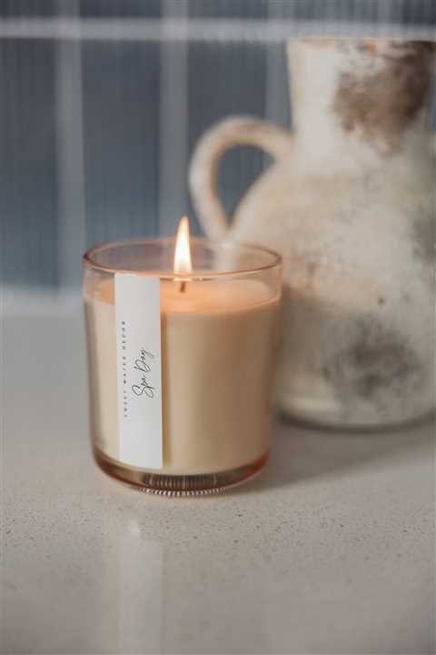 Spa Day 12 oz Tinted Candle - Sweet Water Decor