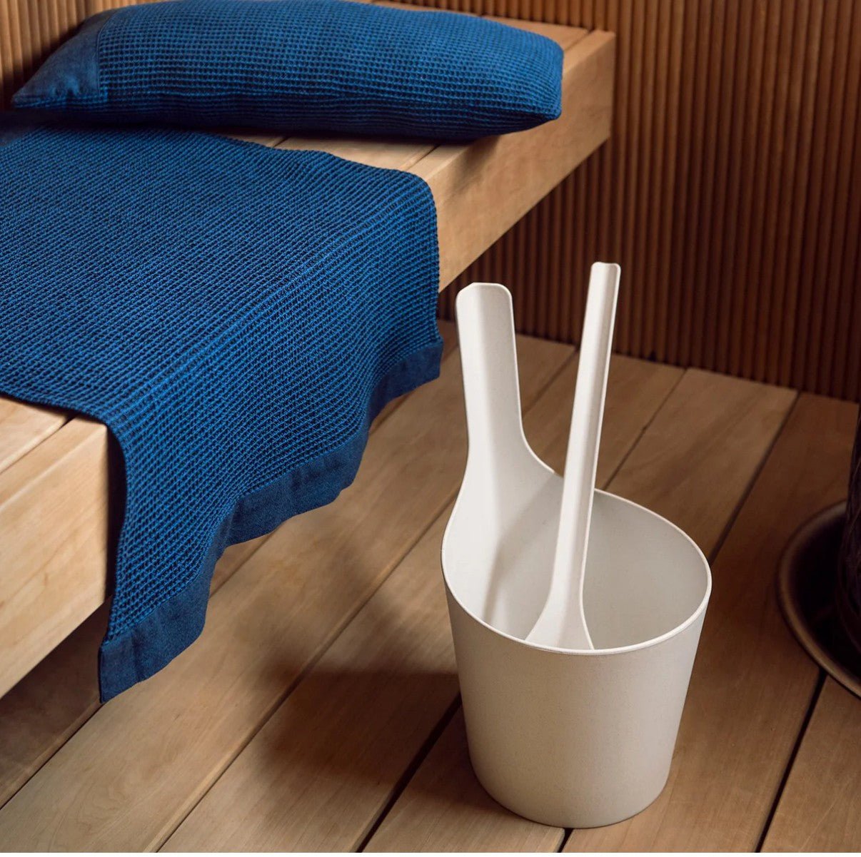 07 Rento Pisara Straight Handle Sauna Bucket Bucket Handle Biocomposite Liters (Black) - Market 12