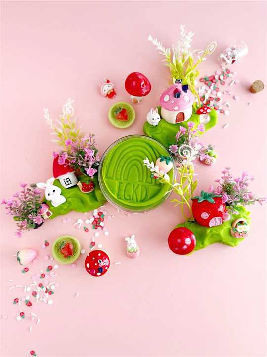 Bunny Berry Village KidDough Play Kit - Market 12