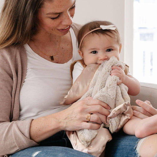 Dainty Floral Satin Border Mini Blankets - Market 12