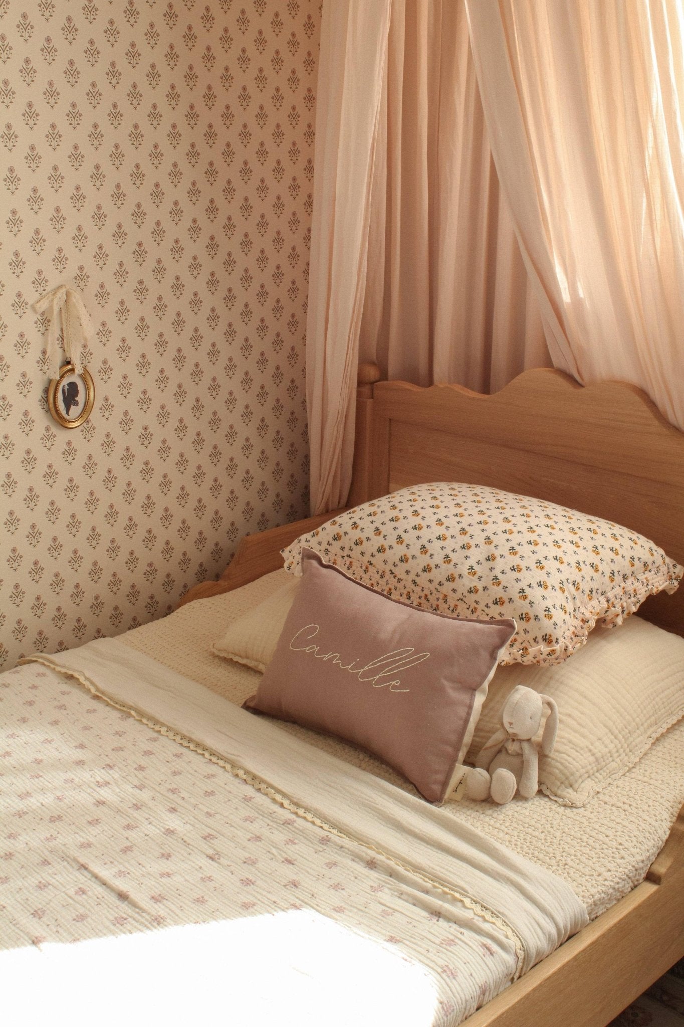 Evie Floral Big Kid Blanket - Market 12