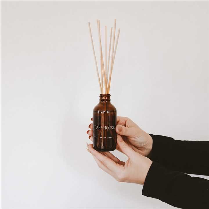 Farmhouse Amber Reed Diffuser - Market 12