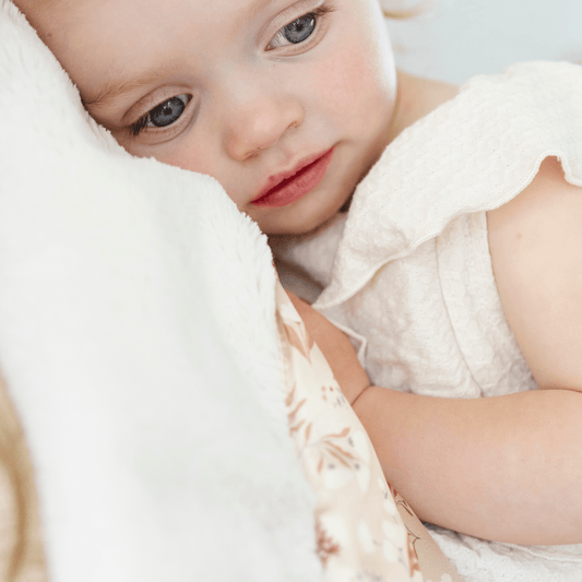 Flora SATIN BORDER MINI BLANKETS - Market 12