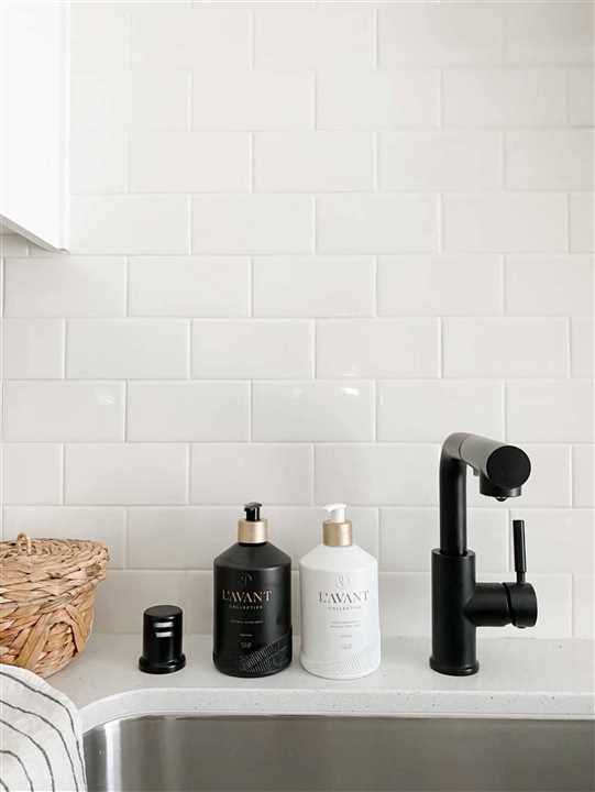 Fresh Linen Hand Soap - Market 12