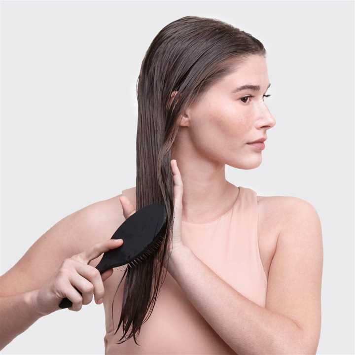 Kitsch Wet/Dry Brush - Market 12