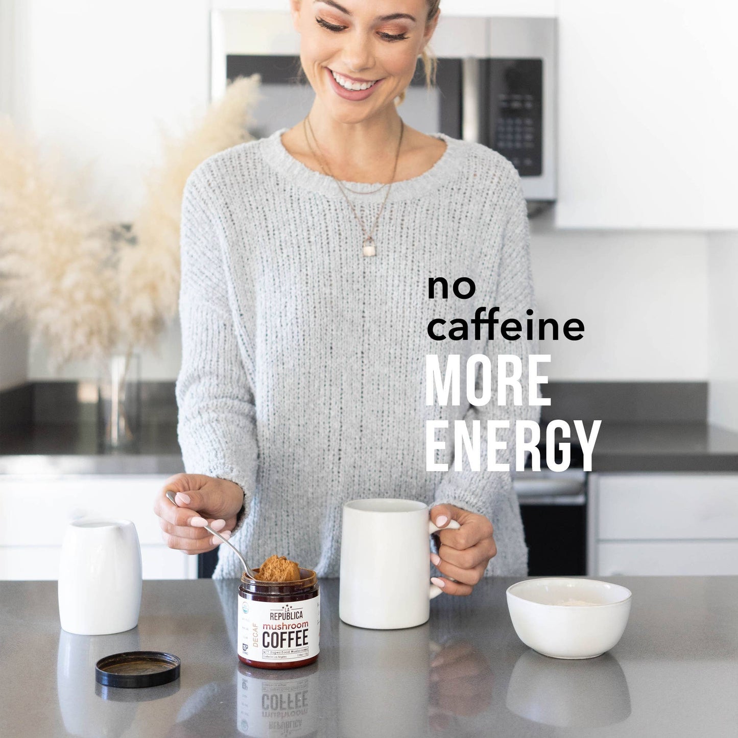 La Republica USDA Organic DECAF Mushroom Coffee: 2.5oz Jar - Market 12