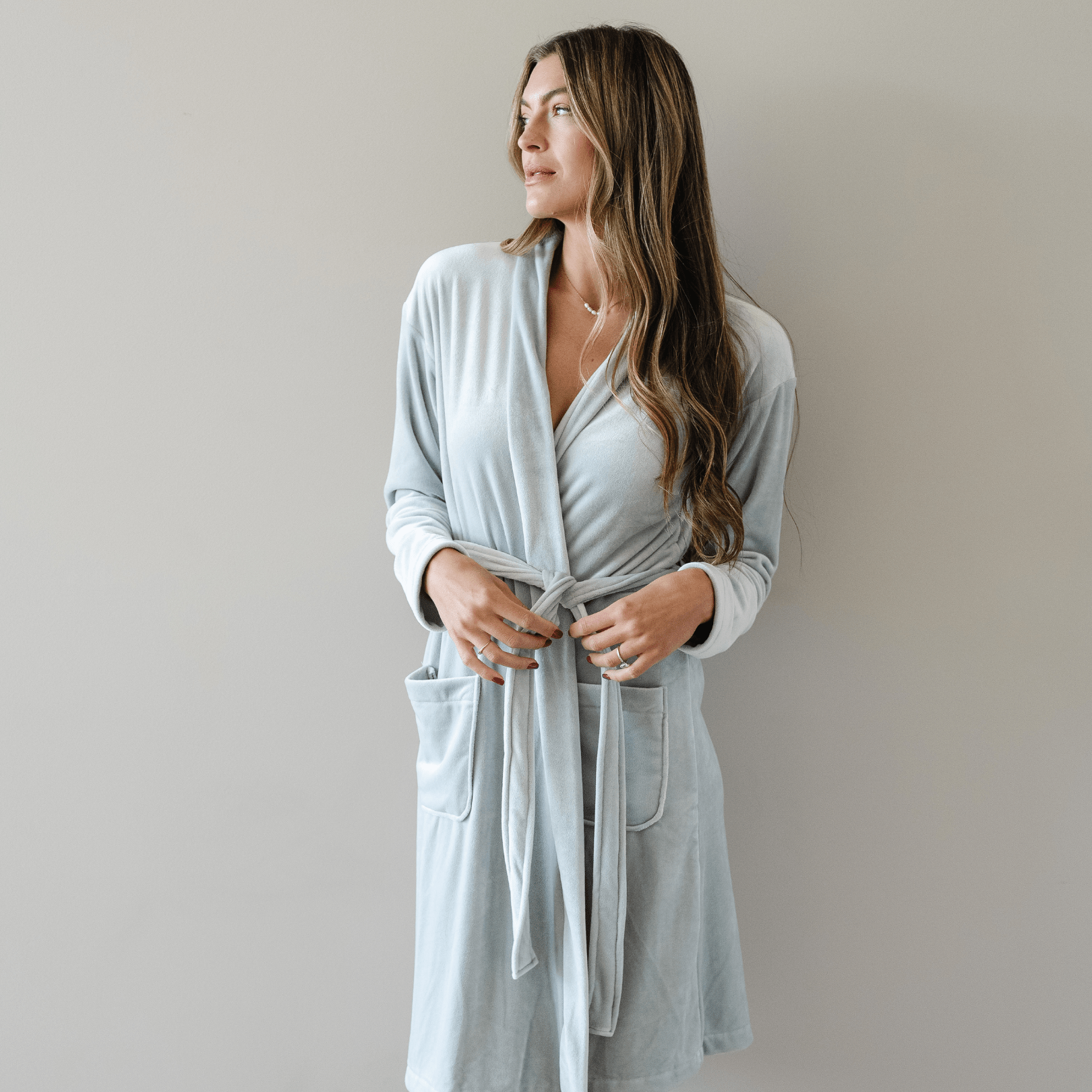 MINKY STRETCH LUXE ROBES: Sandshell, Large - Market 12