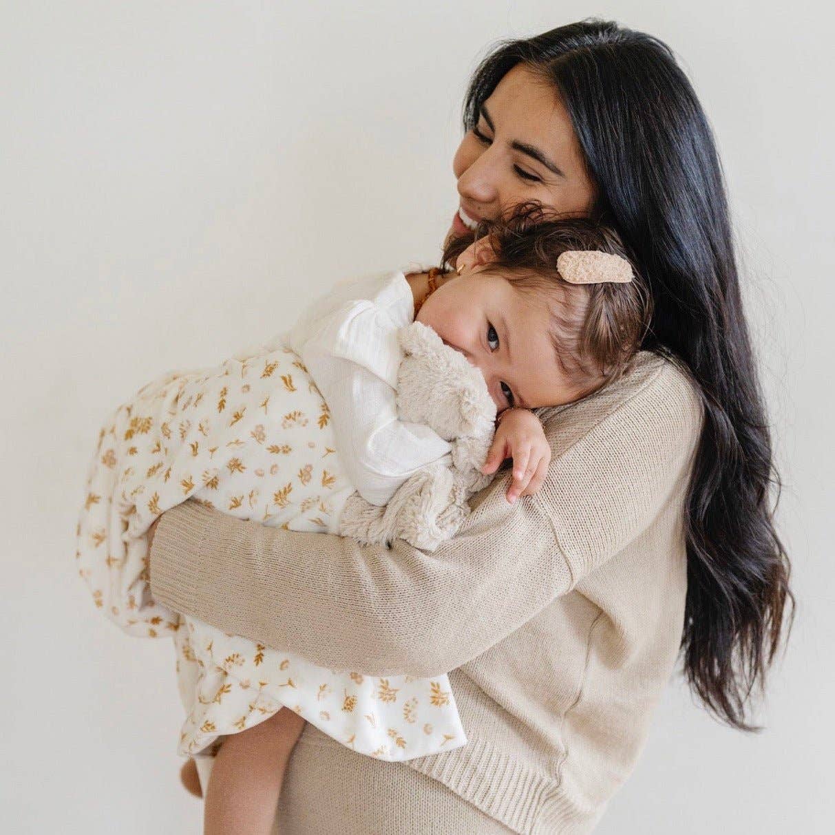 MINKY STRETCH RECEIVING BLANKETS: Plaid - Market 12