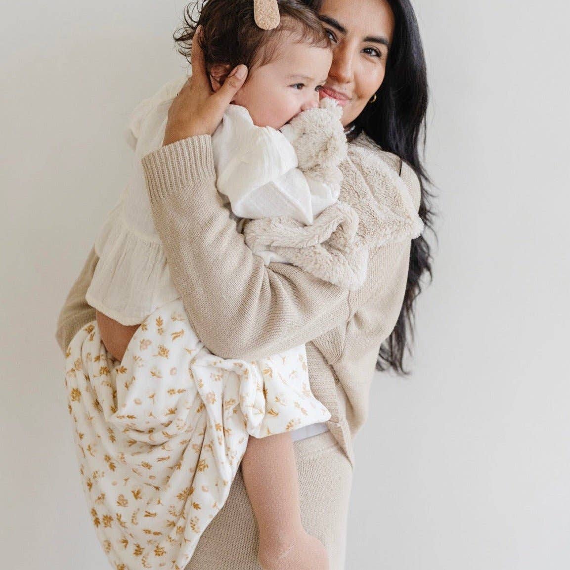 MINKY STRETCH RECEIVING BLANKETS: Plaid - Market 12