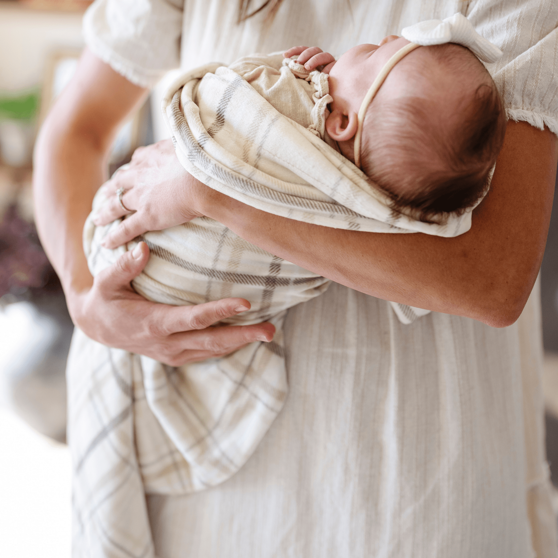 MINKY STRETCH RECEIVING BLANKETS: Stripe - Market 12