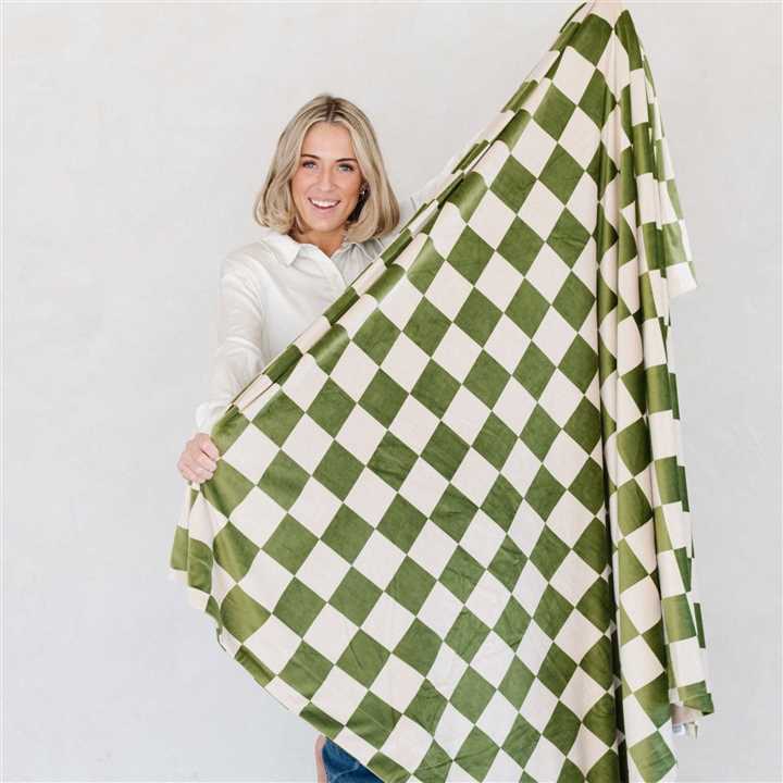 Minky Throw Blanket: Posy XL - Market 12