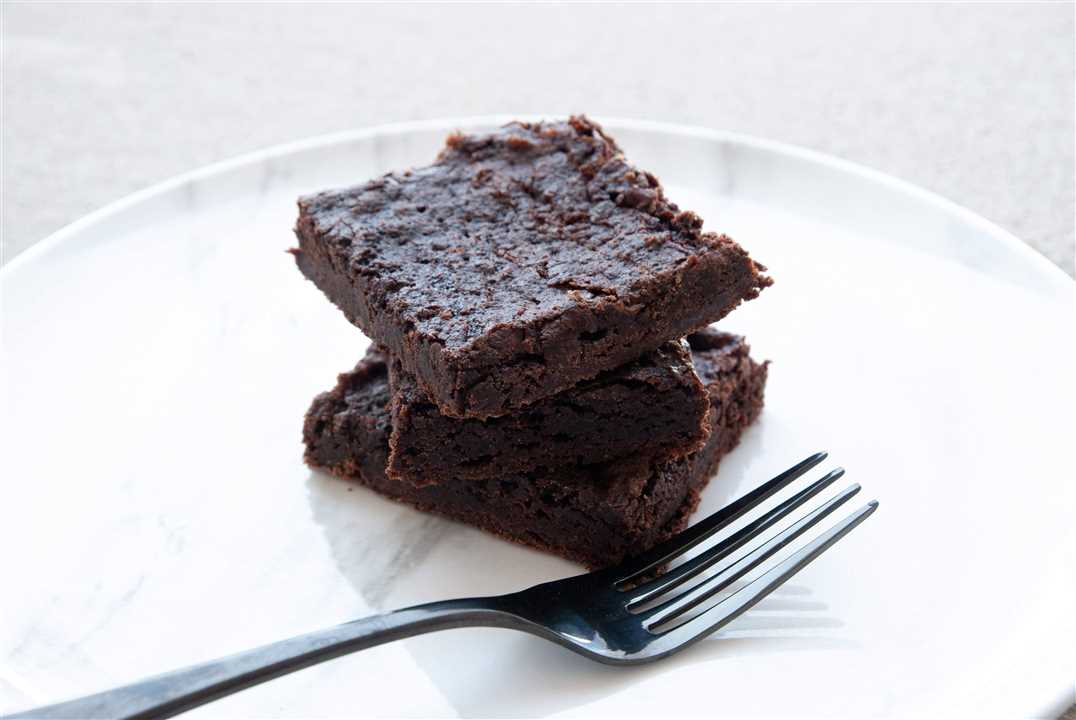 Mom's Best Brownie Mix GF - Market 12