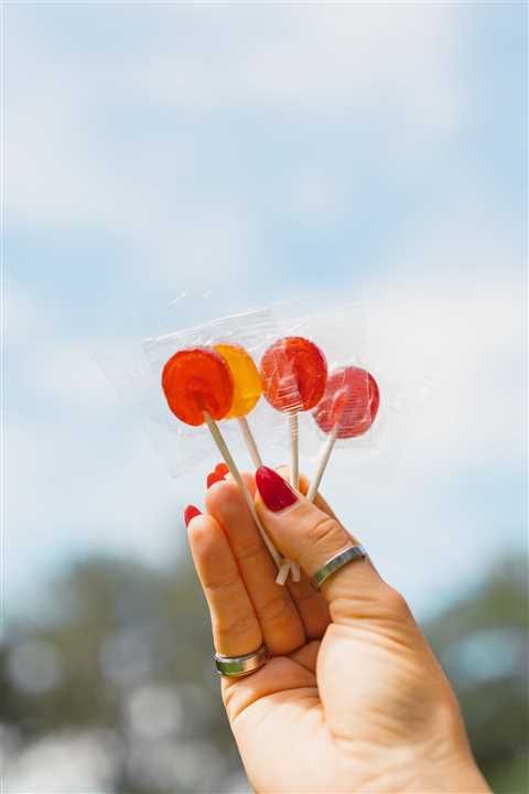Organic Lollipops: Blue - Market 12