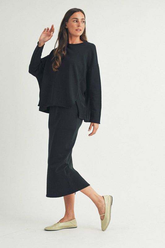Contemporary Oversized Jersey Top in Black