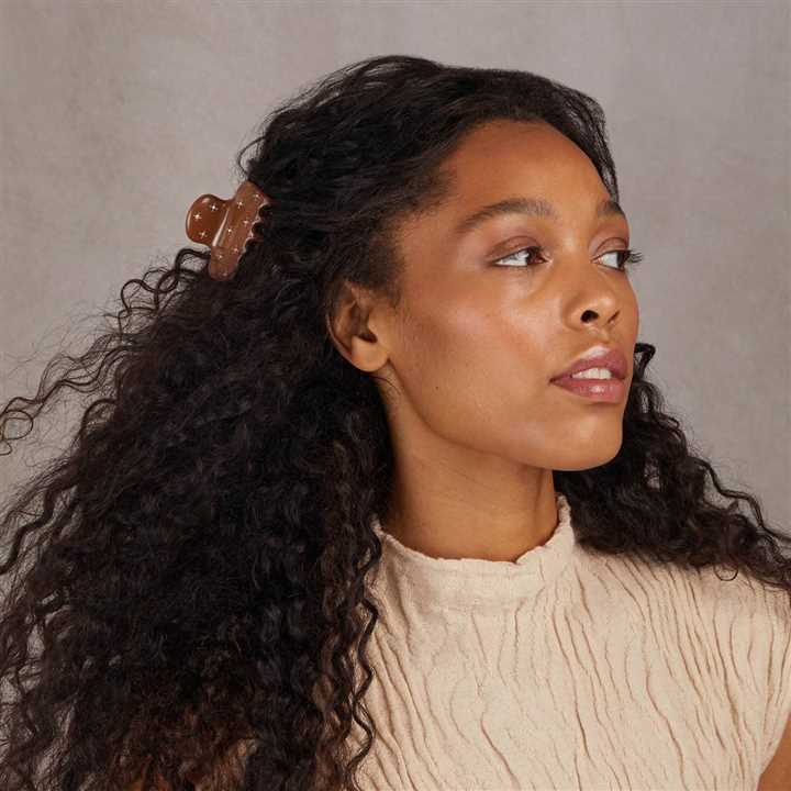 Rhinestone Medium Puffy Claw Clip - Market 12