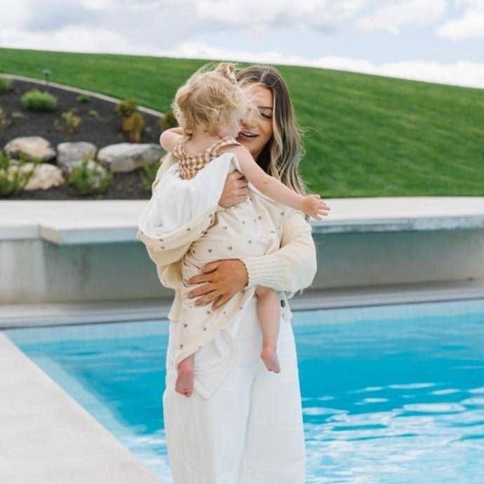 Saranoni Hooded Towels - Market 12