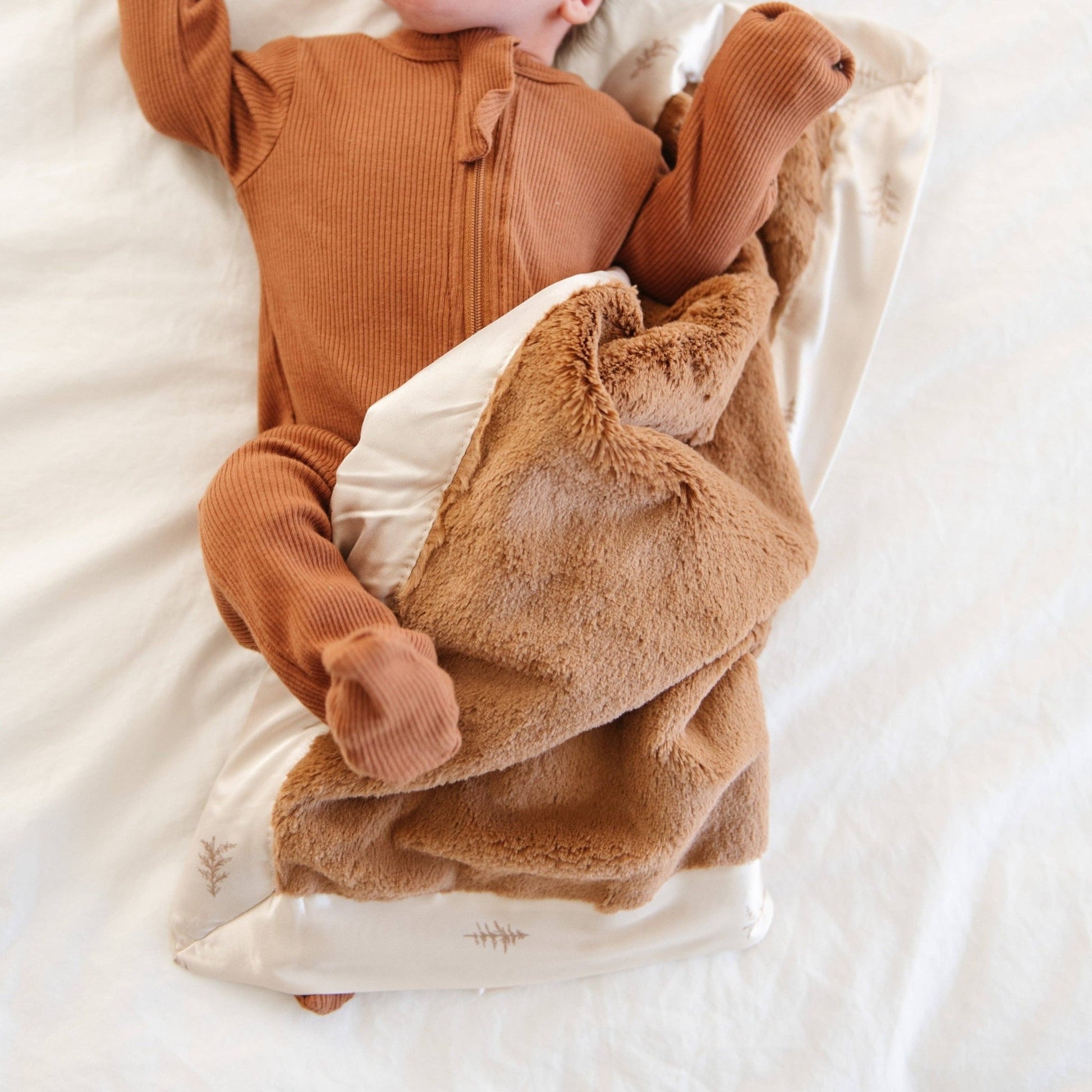 SATIN BORDER MINI BLANKETS: Tan - Market 12