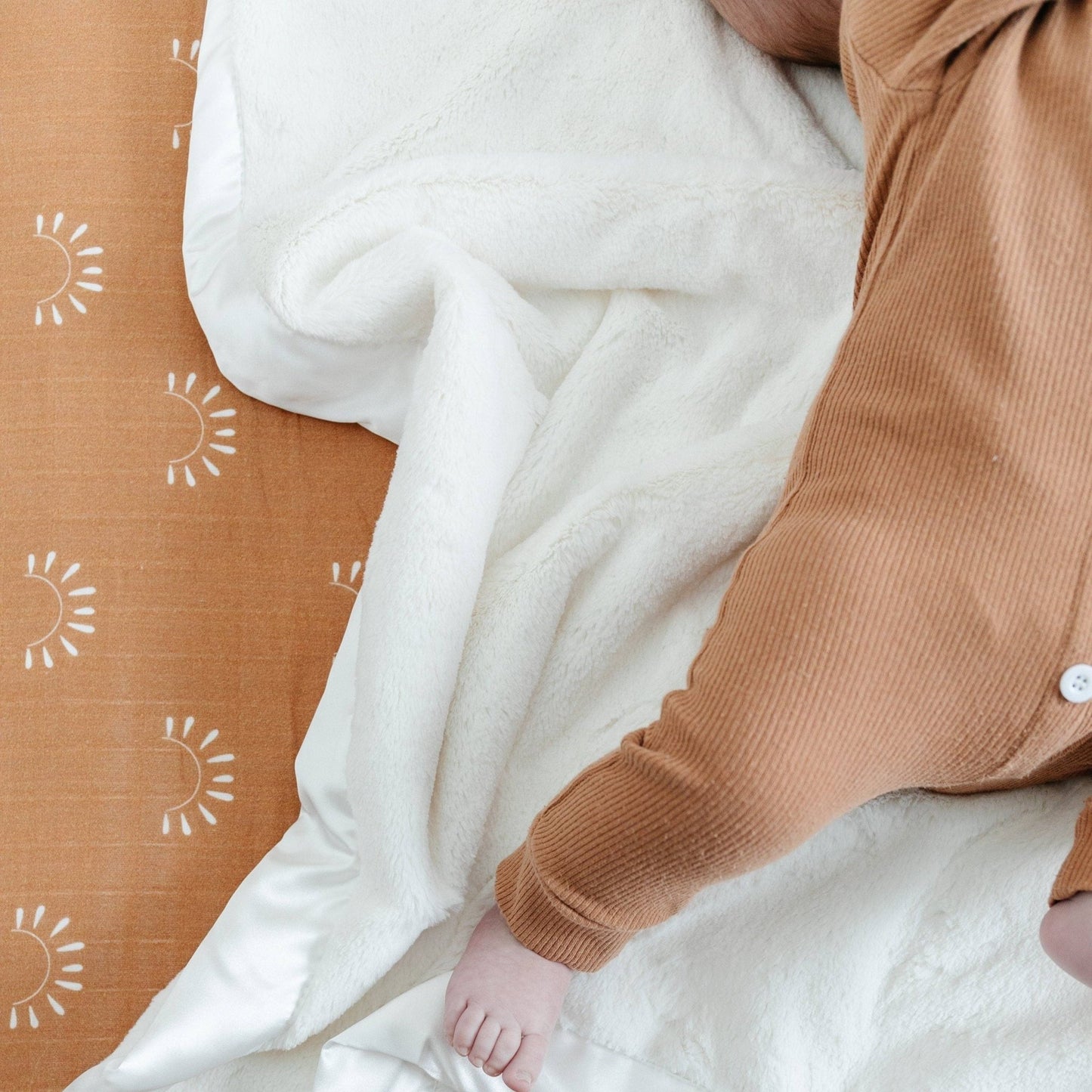 SATIN BORDER MINI BLANKETS: Tan - Market 12