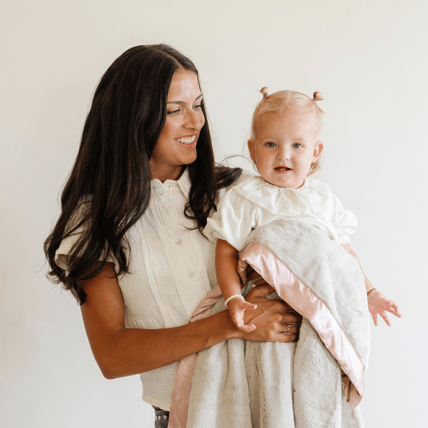 SATIN BORDER RECEIVING BLANKETS: Light Blue - Market 12