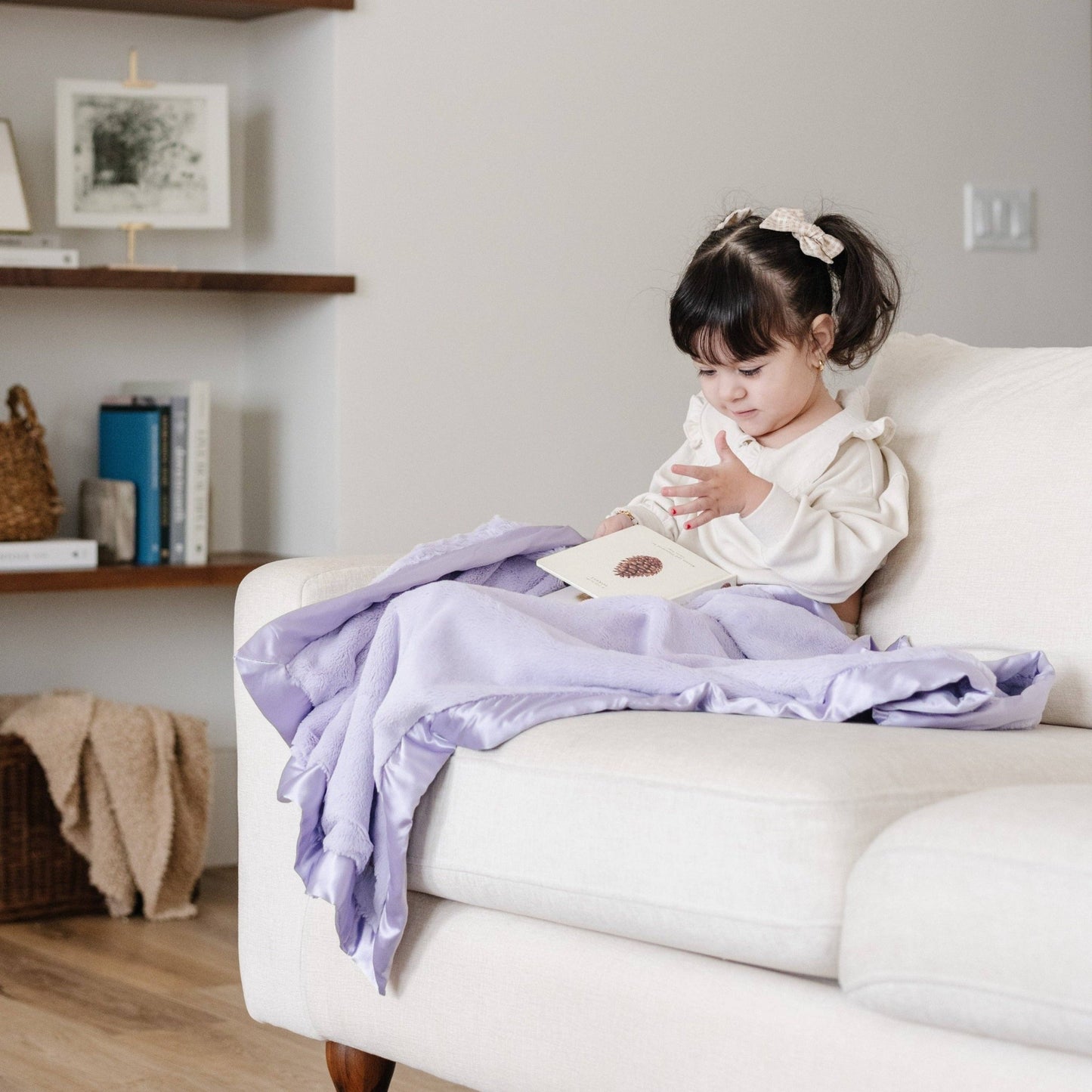 SATIN BORDER RECEIVING BLANKETS: Muted Mauve - Market 12