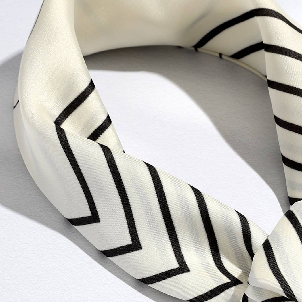 Satin Rose Print Light Weight Soft Scarf : BK/WT, ONE SIZE - Market 12