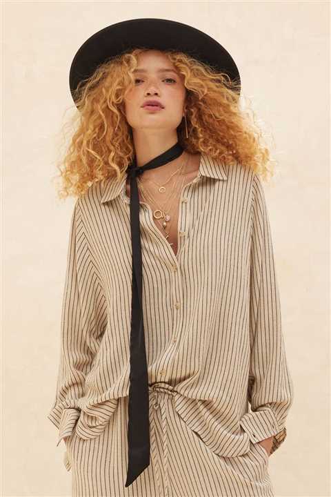 Striped Loose - Fit Collared Button - Up Shirt: Taupe - Market 12