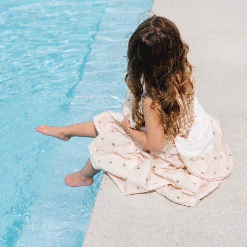 Toddler Hooded Towel – Tulips - Market 12