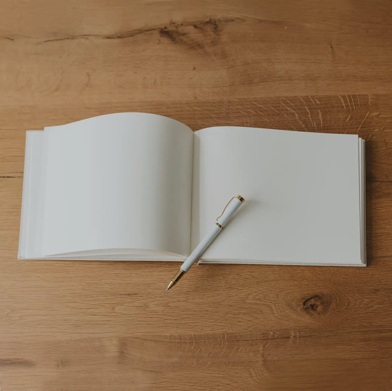 Wedding Guest Book - Market 12