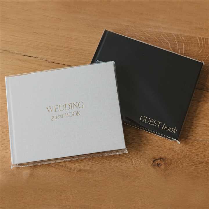 Wedding Guest Book - Market 12