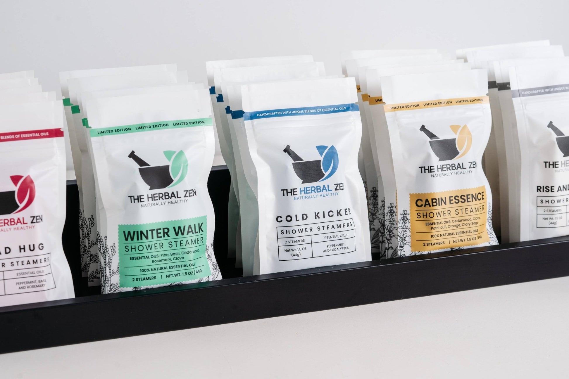 Winter Walk | Pine + Basil + Rosemary + Cedarwood + Clove - Market 12