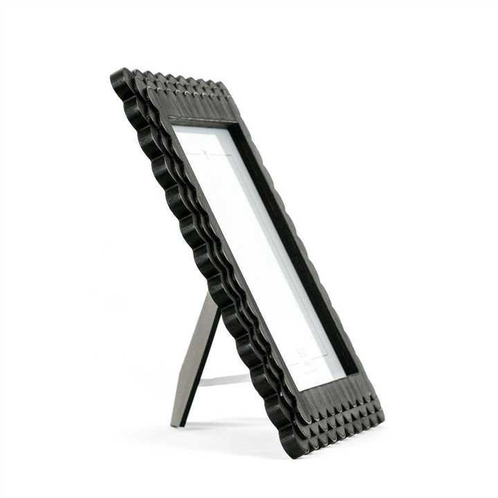 Wood Scallop Photo Frame - Market 12